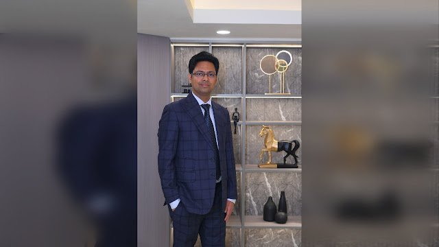 How AI-driven forecasting and route optimization connect shop-floor planning with faster, cost-efficient deliveries